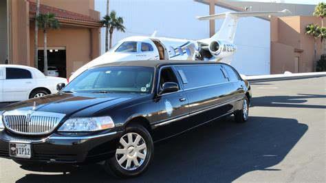 limousine service in las vegas.